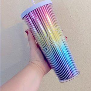 Starbucks love cup 2019